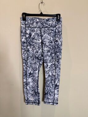 lululemon athletica Black & White Floral Print Leggings